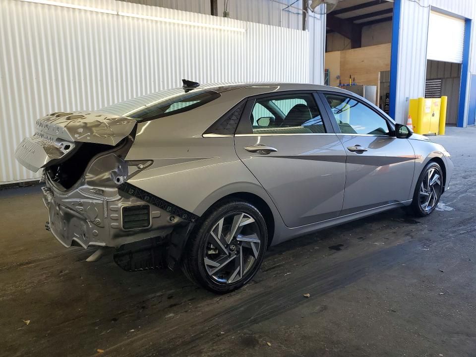 2025 Hyundai Elantra sel