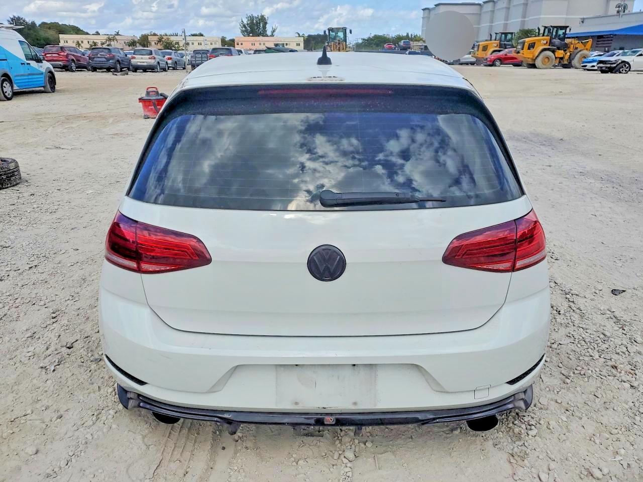 2020 Volkswagen Gti s
