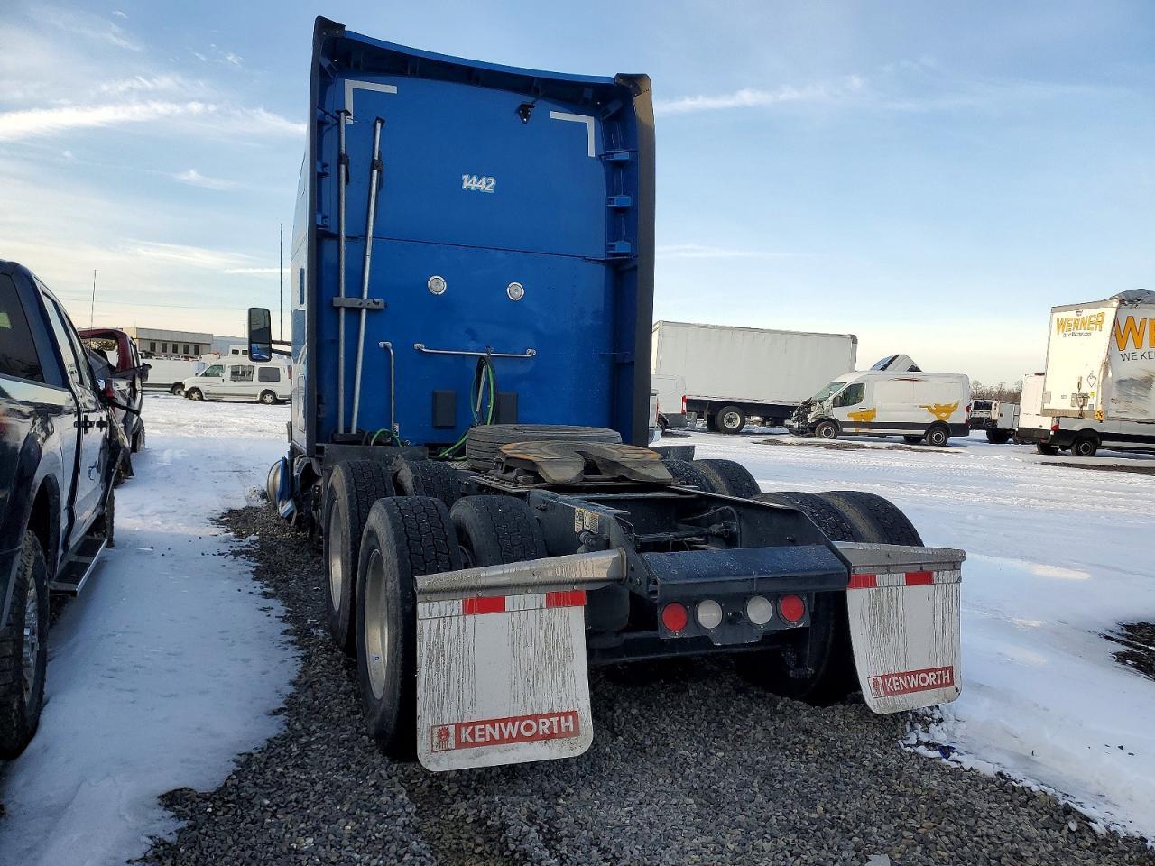 2023 Kenworth Construction T680