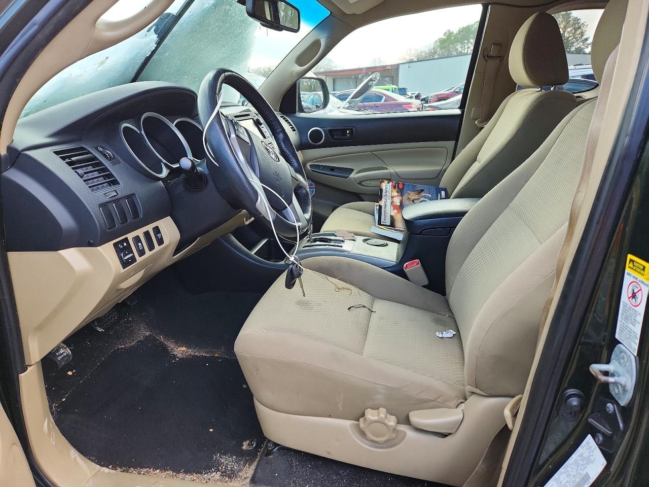 2013 Toyota Tacoma Base
