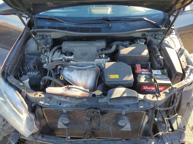 2015 Toyota Camry le