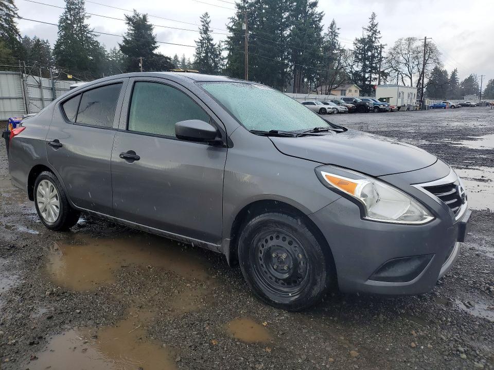 2019 Nissan Versa s