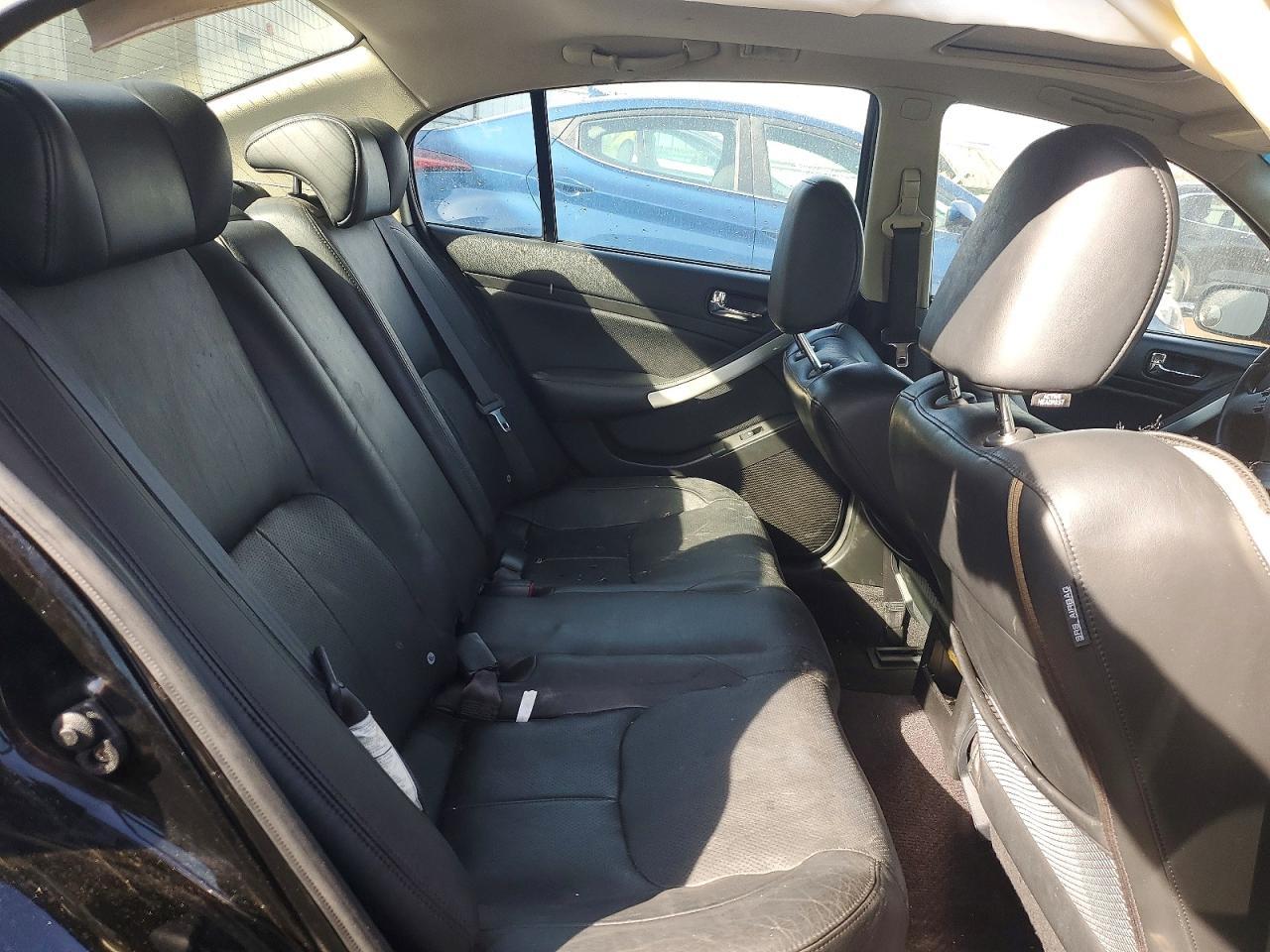 2005 Infiniti G35 Base