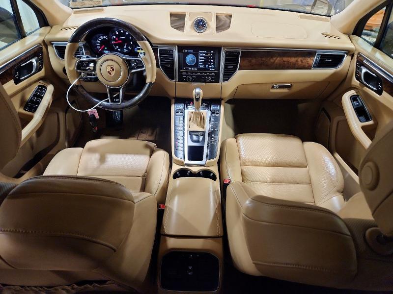 2015 Porsche Macan Turbo