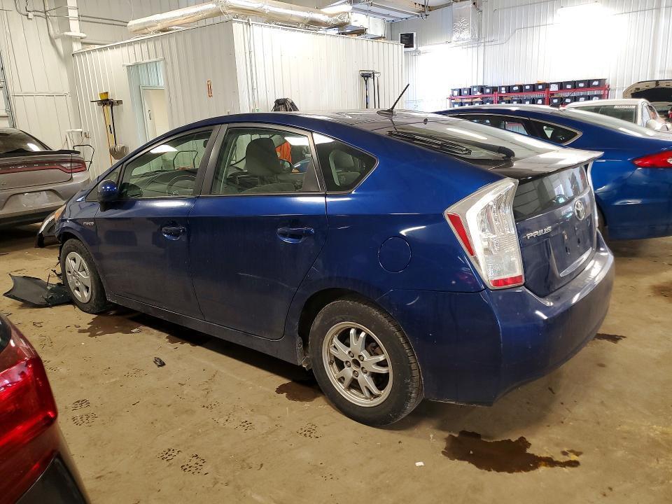 2010 Toyota Prius iii