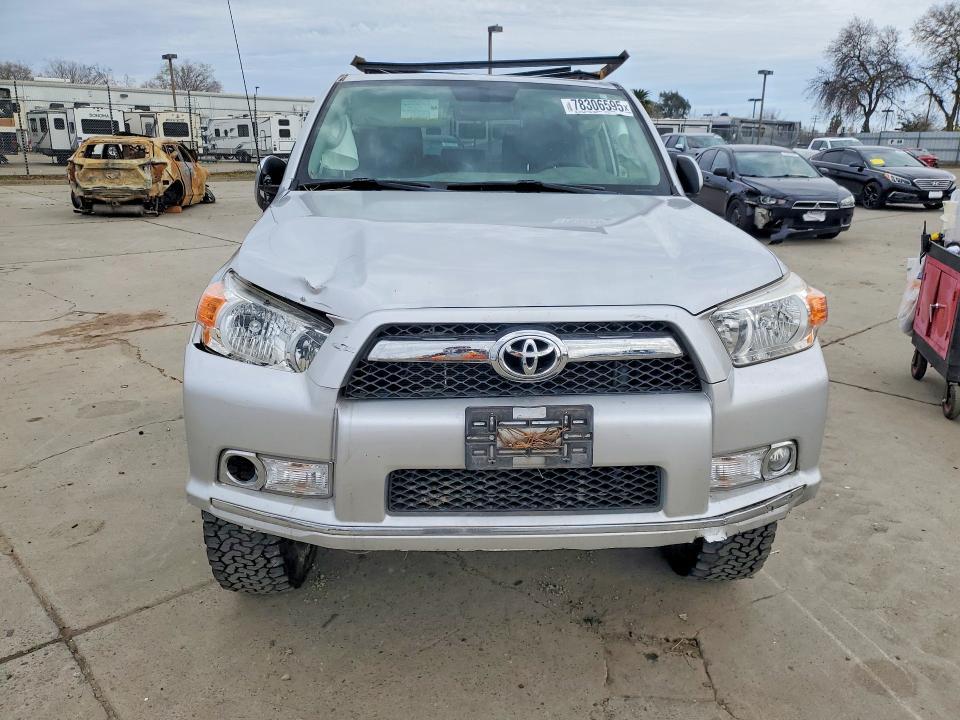 2012 Toyota 4runner SR5