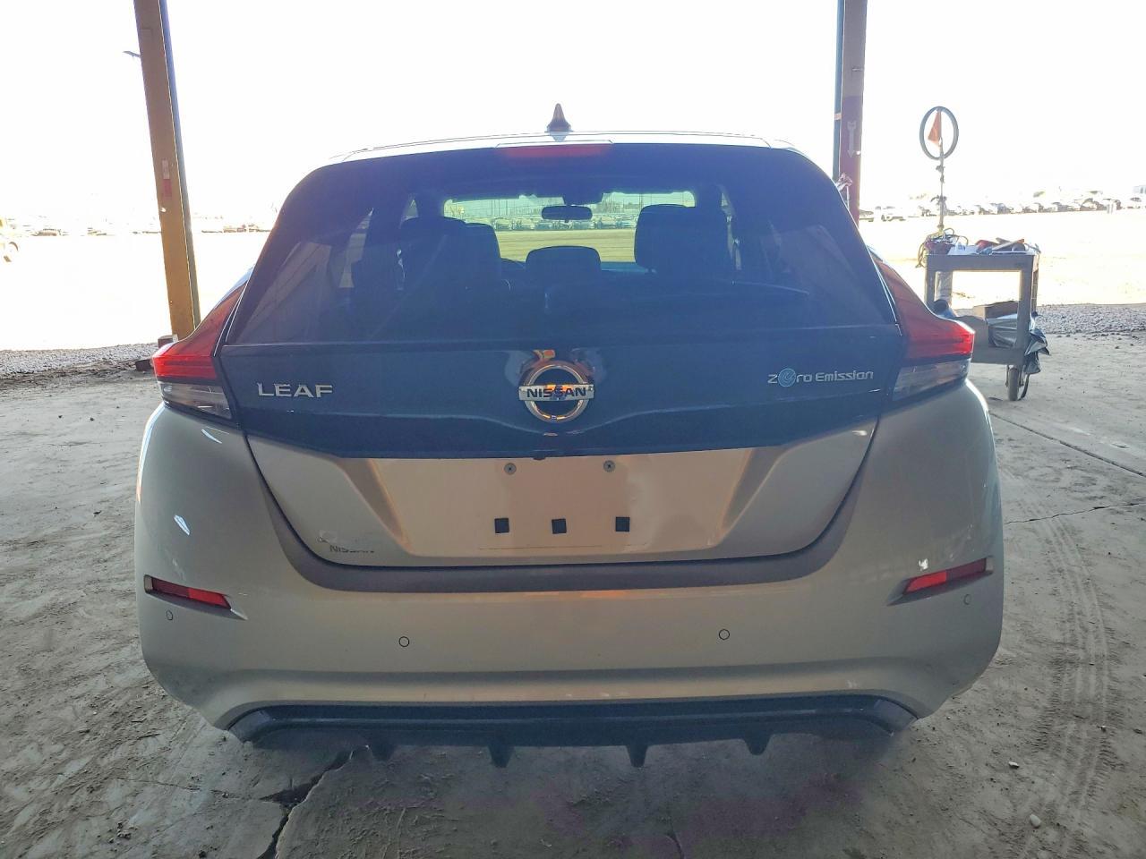 2022 Nissan Leaf s