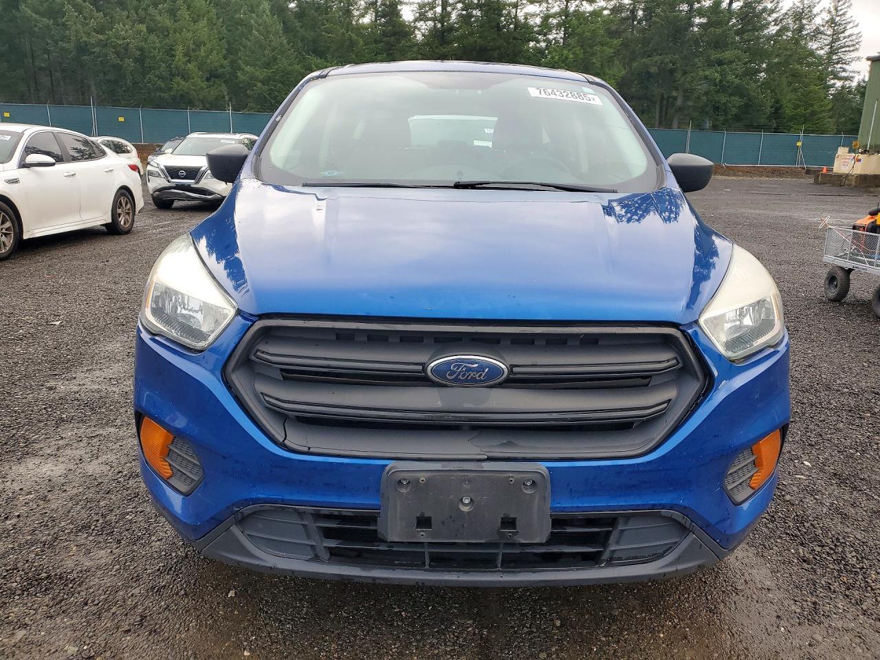2017 Ford Escape s