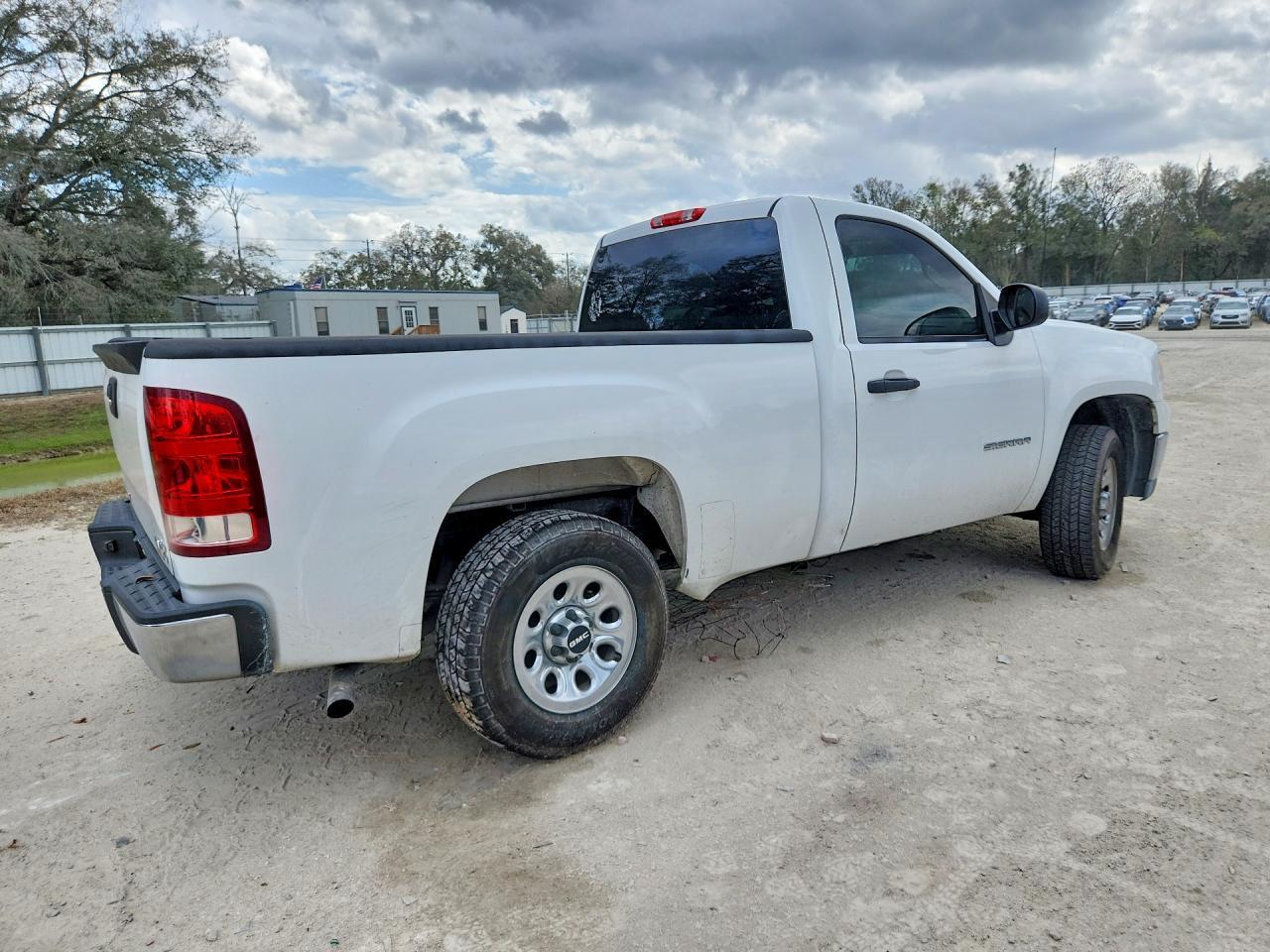 2011 GMC Sierra C1500