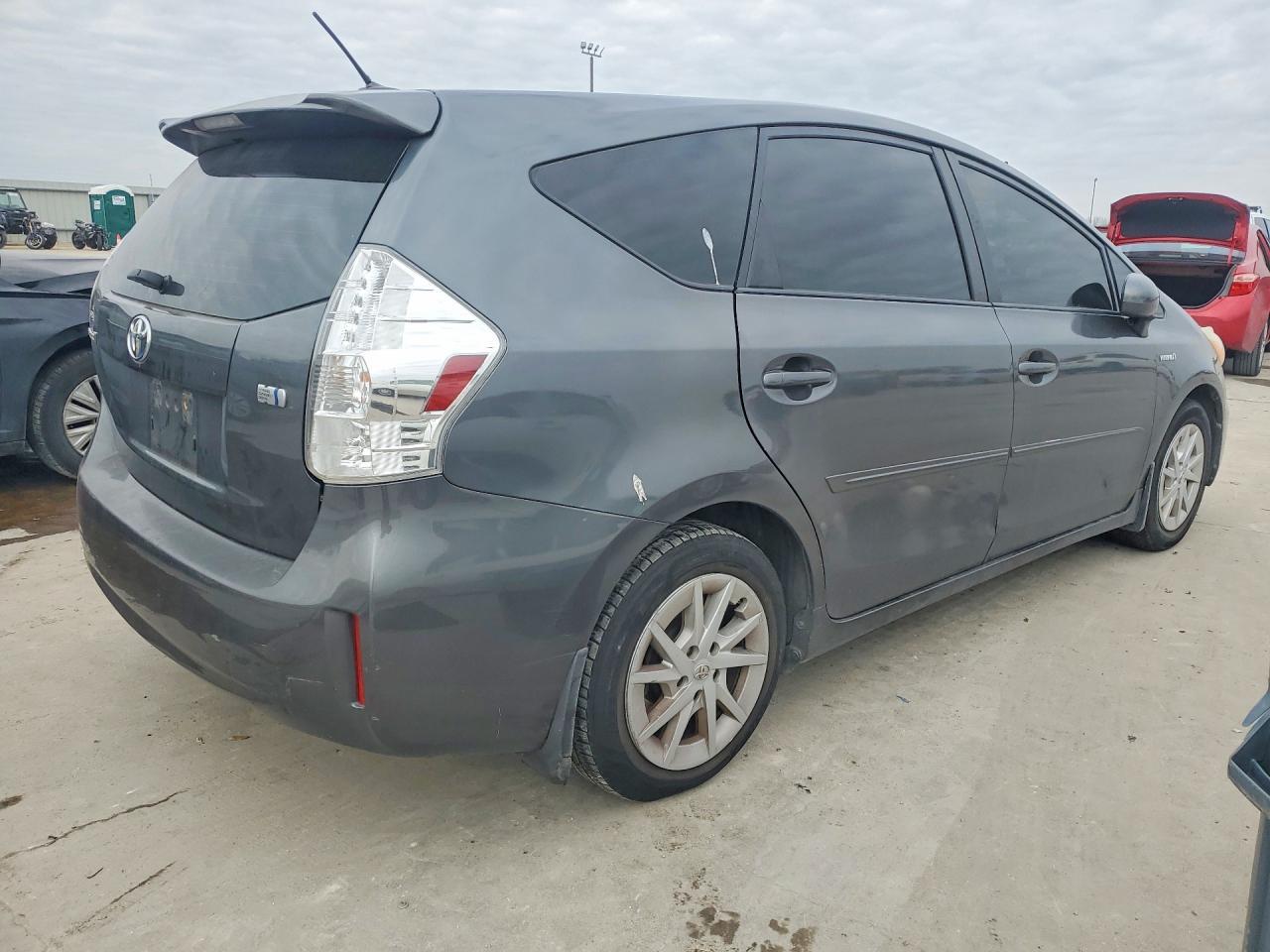 2012 Toyota Prius v