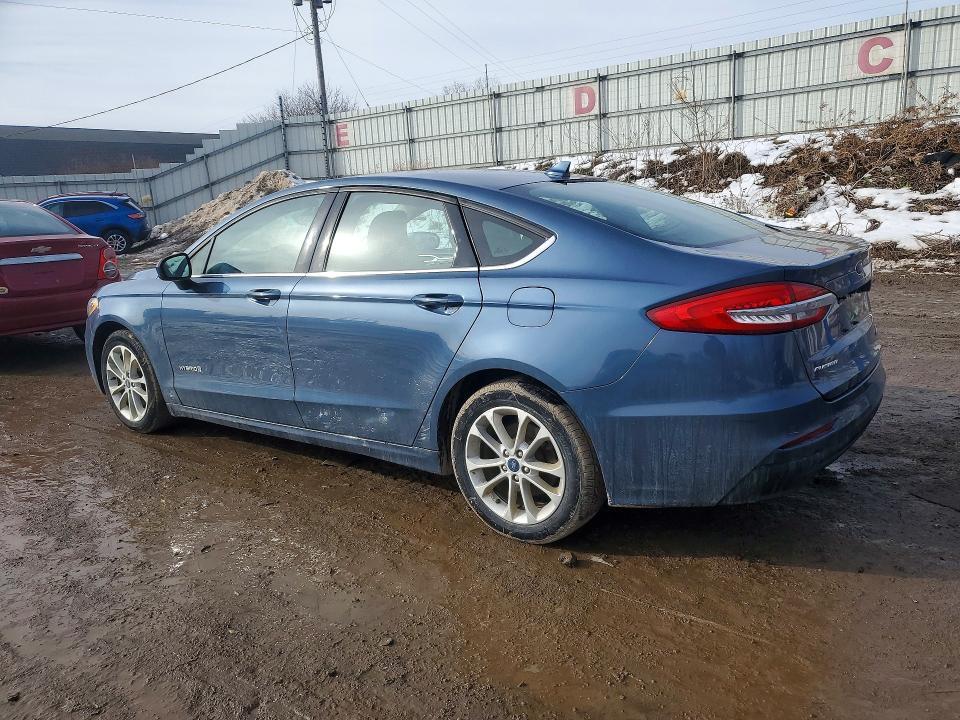 2019 Ford Fusion se