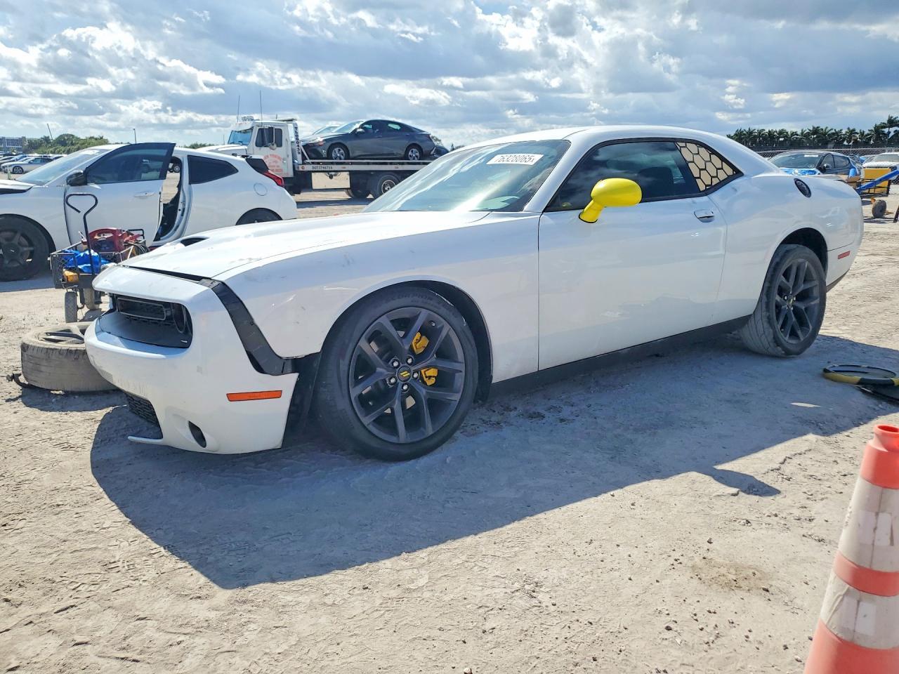 2019 Dodge Challenger gt