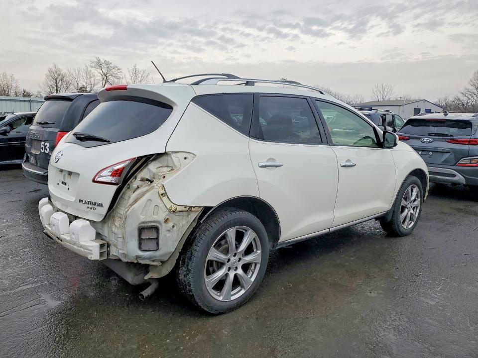 2012 Nissan Murano s