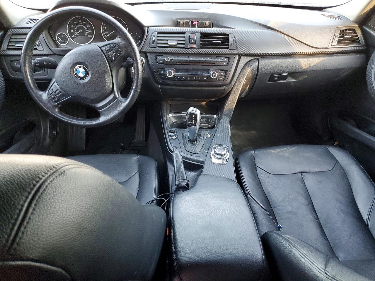 2012 BMW 328 i