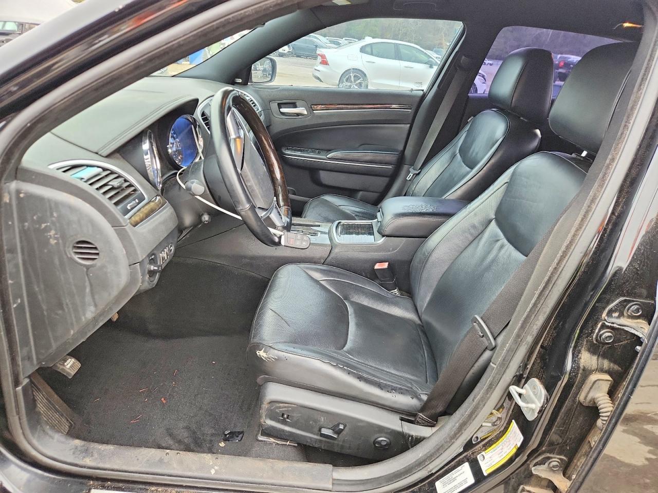 2011 Chrysler 300c
