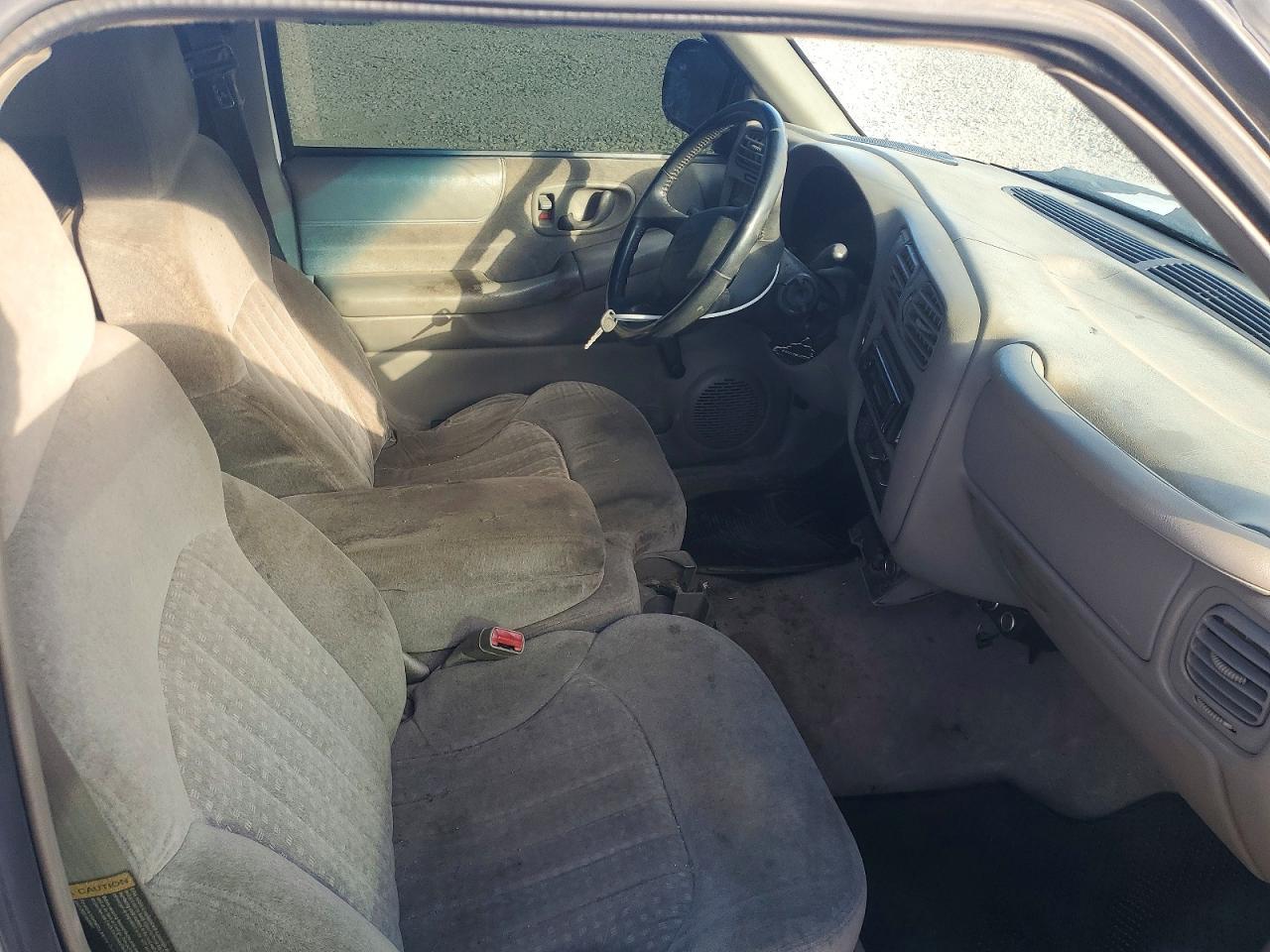 1999 Chevrolet S Truck S10