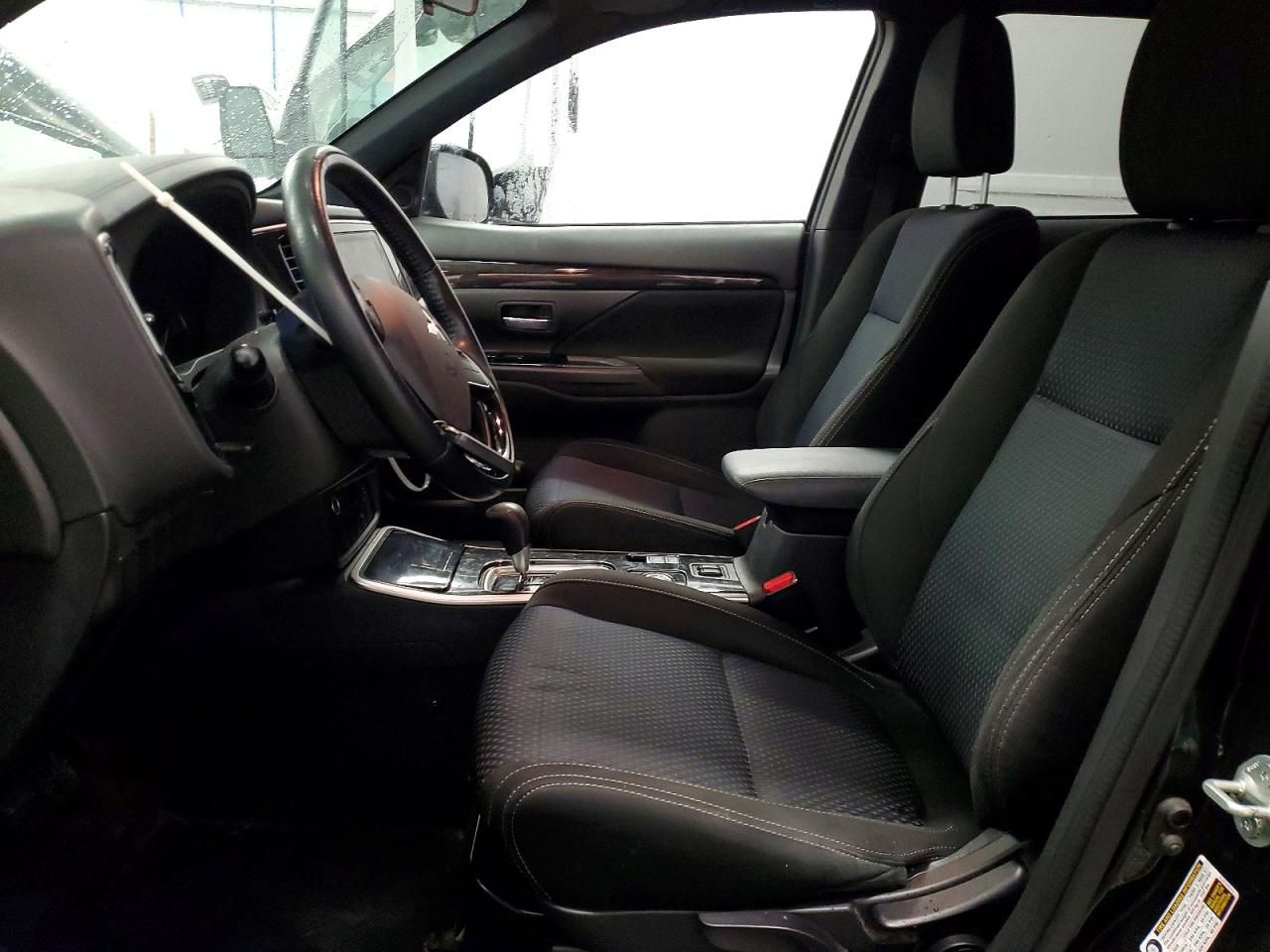 2018 Mitsubishi Outlander se