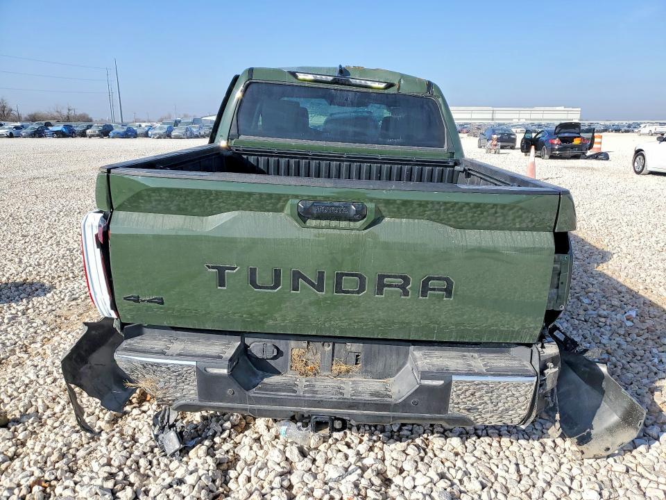 2022 Toyota Tundra SR5
