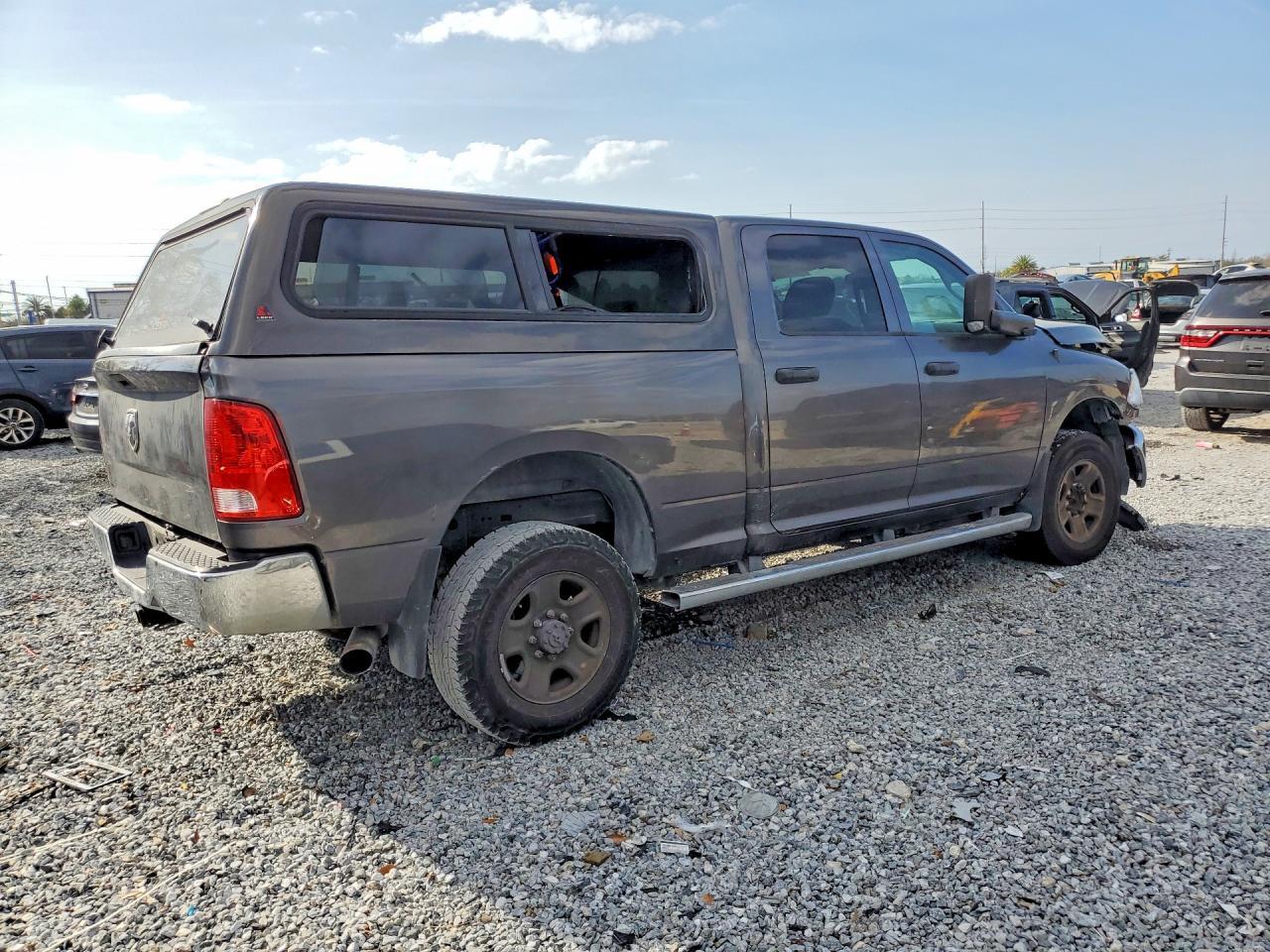 2015 Dodge RAM 2500 ST