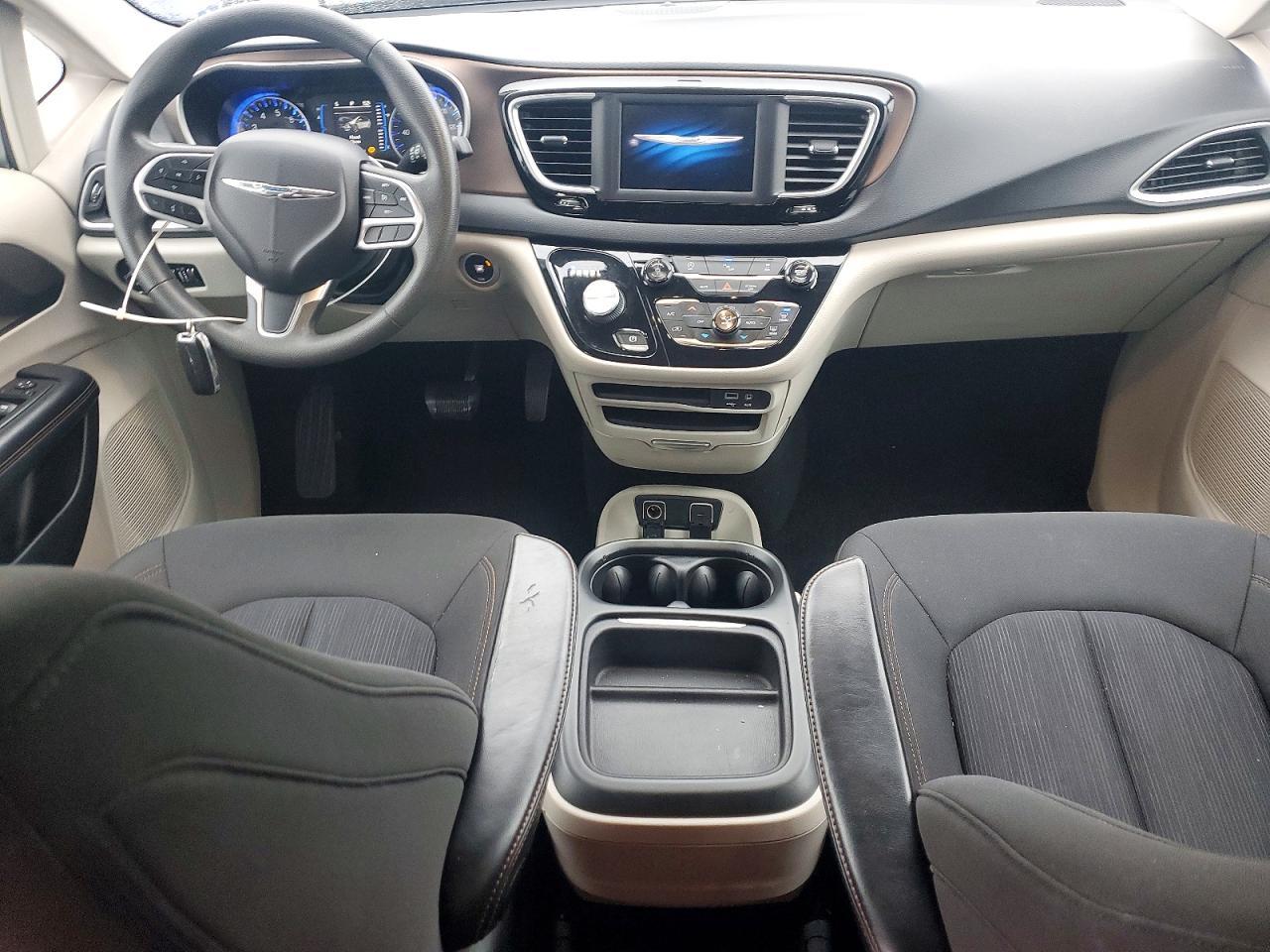 2018 Chrysler Pacifica Touring Plus