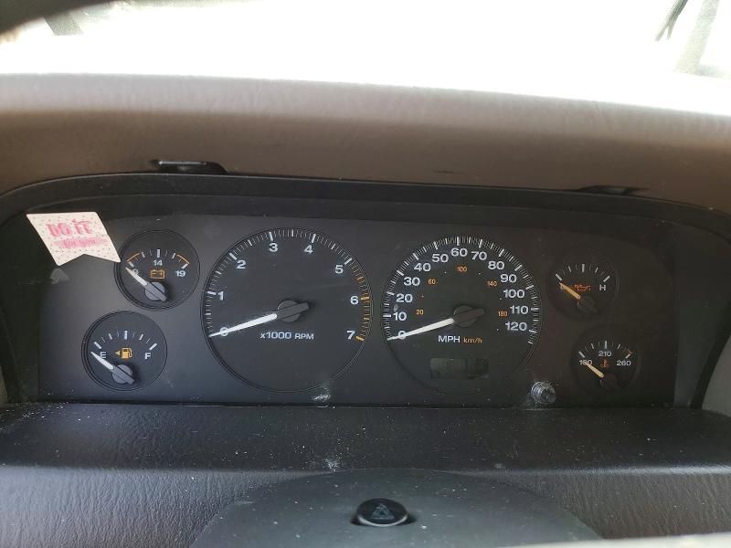 2004 Jeep Grand Cherokee Laredo