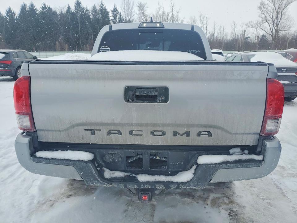 2019 Toyota Tacoma trd Off-road