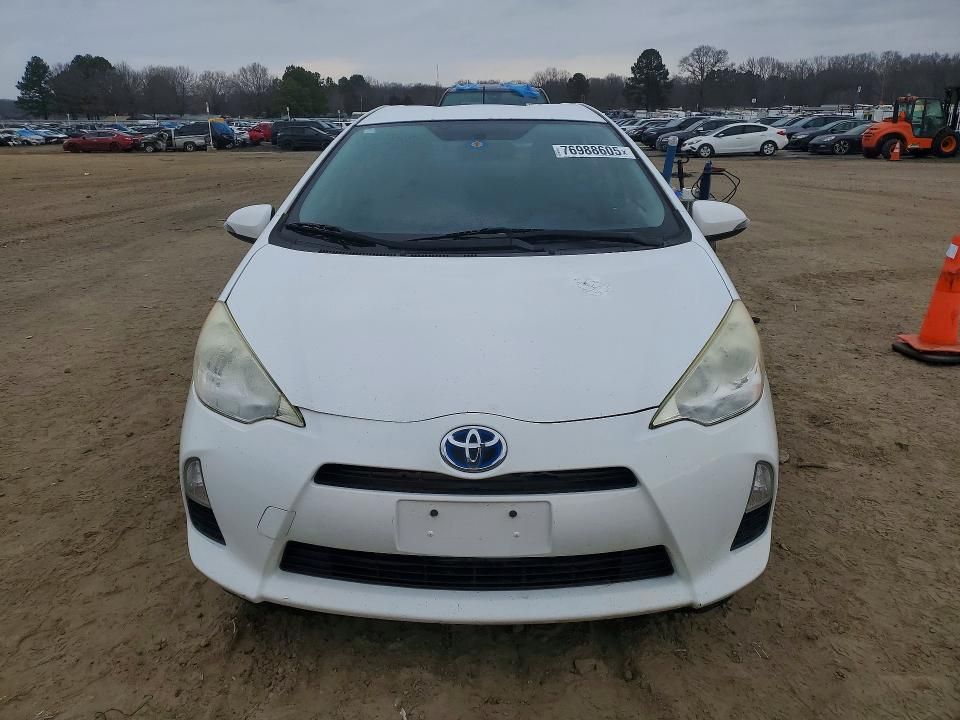 2014 Toyota Prius c