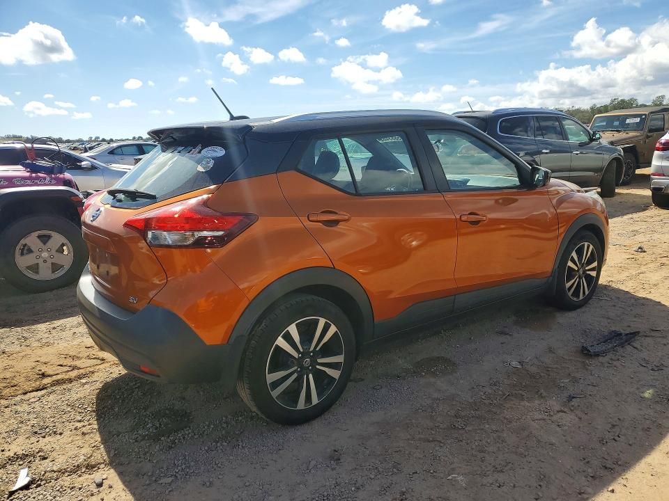 2019 Nissan Kicks s