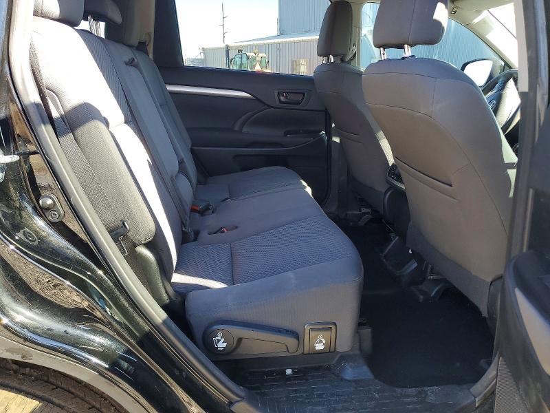 2015 Toyota Highlander le