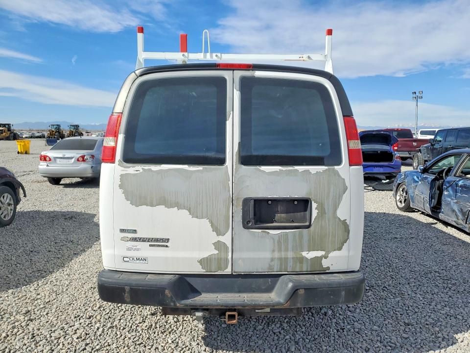 2011 Chevrolet Express 2500 Delivery van