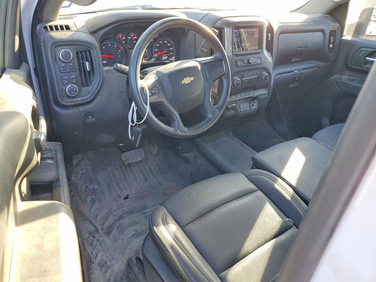2025 Chevrolet Silverado K3500