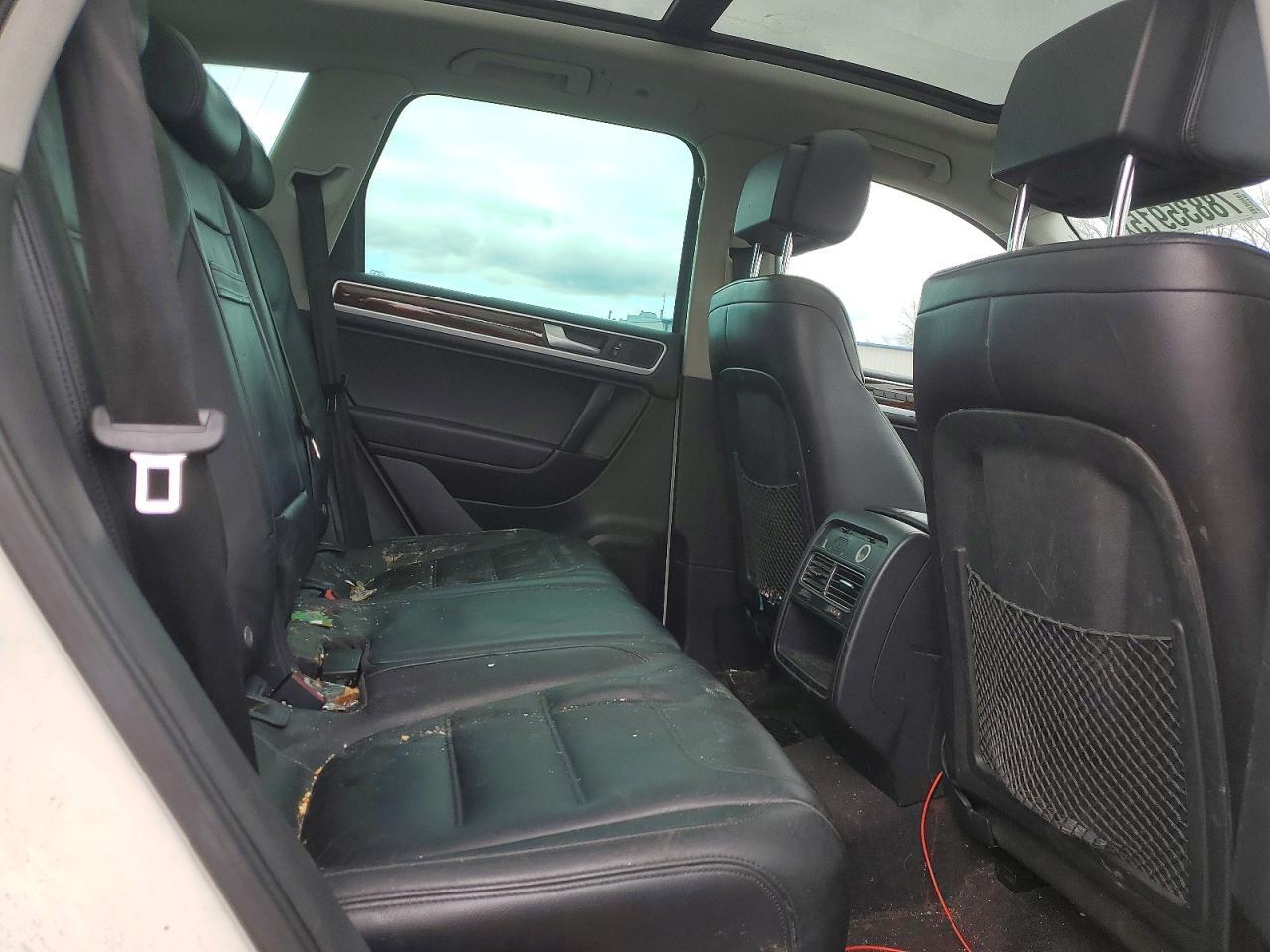 2011 Volkswagen Touareg V6