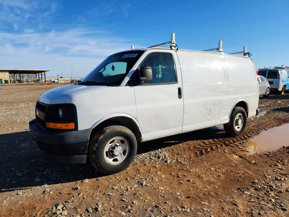2017 Chevrolet Express 2500 Cargo Utility / Service van