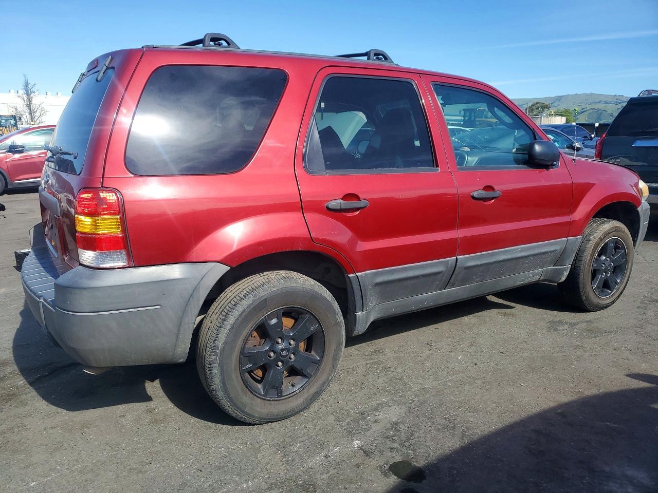 2005 Ford Escape xlt