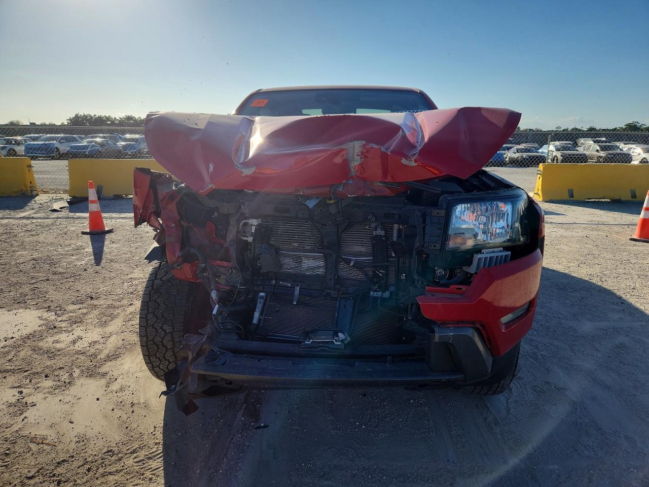 2023 Nissan Frontier sv