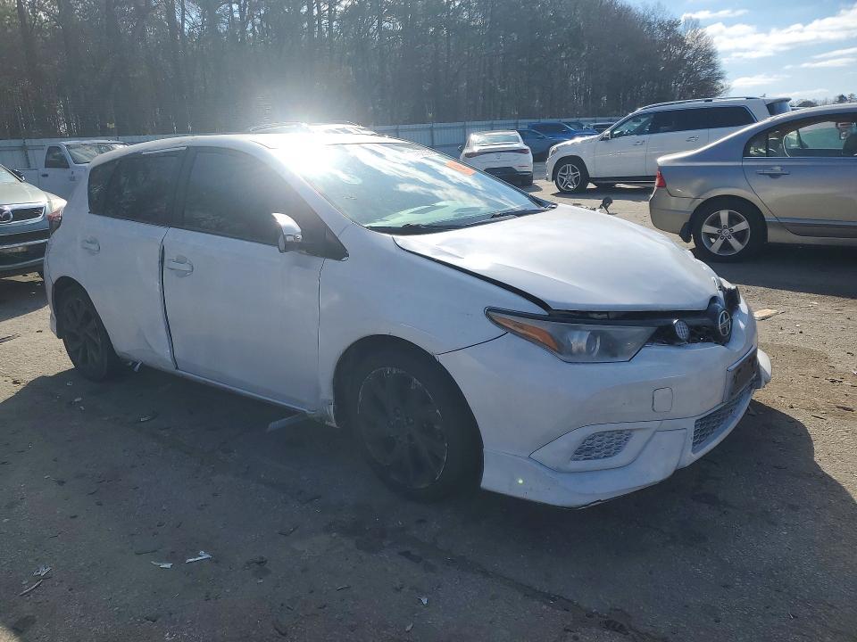 2016 Scion IM
