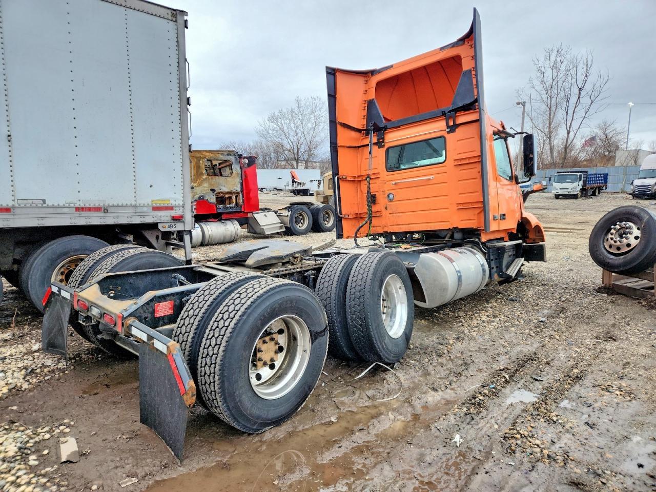 2020 Volvo VNL Semi Truck