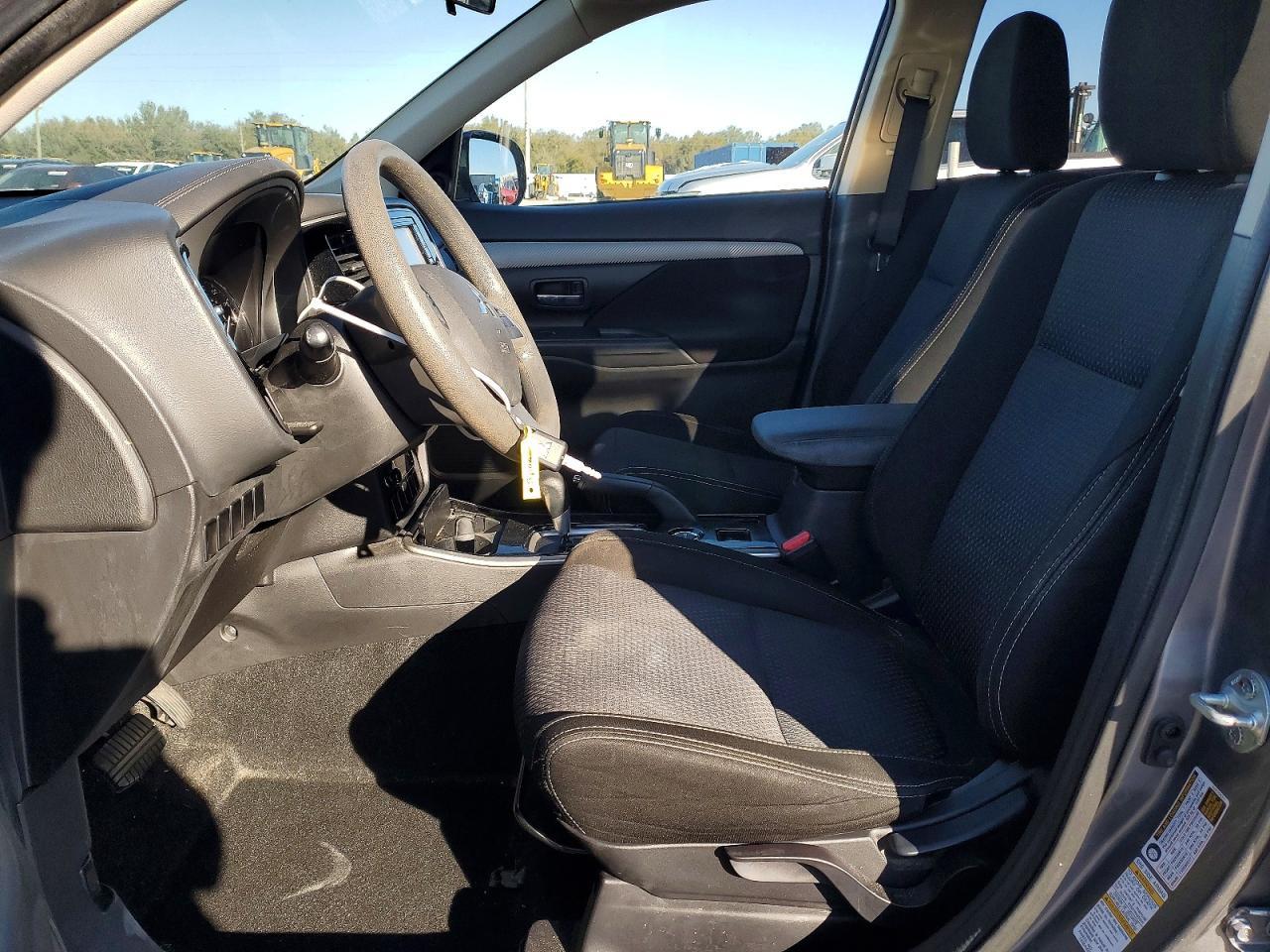 2018 Mitsubishi Outlander se
