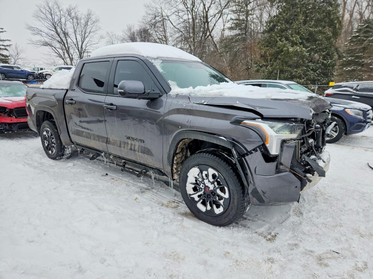 2025 Toyota Tundra SR5