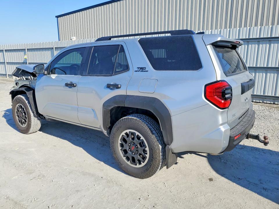 2025 Toyota 4runner SR5