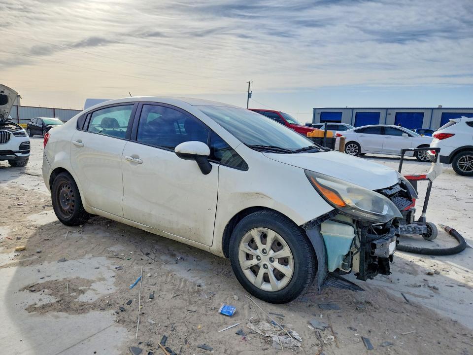 2015 KIA Rio lx