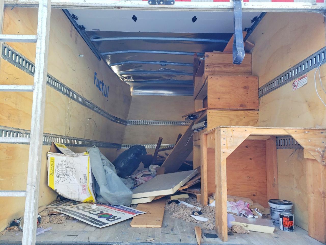 2024 Isuzu NPR BOX Truck