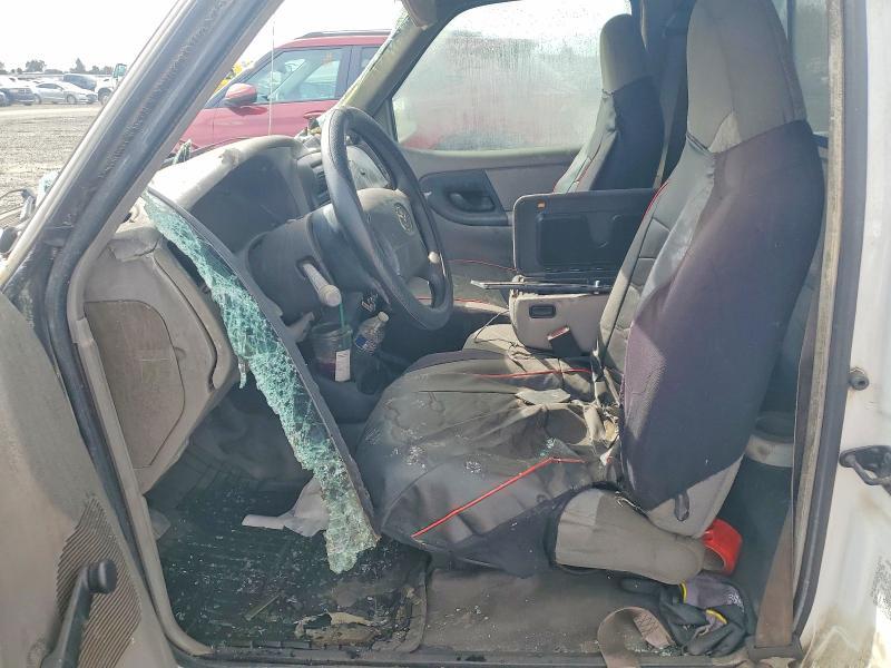2001 Mazda B2300