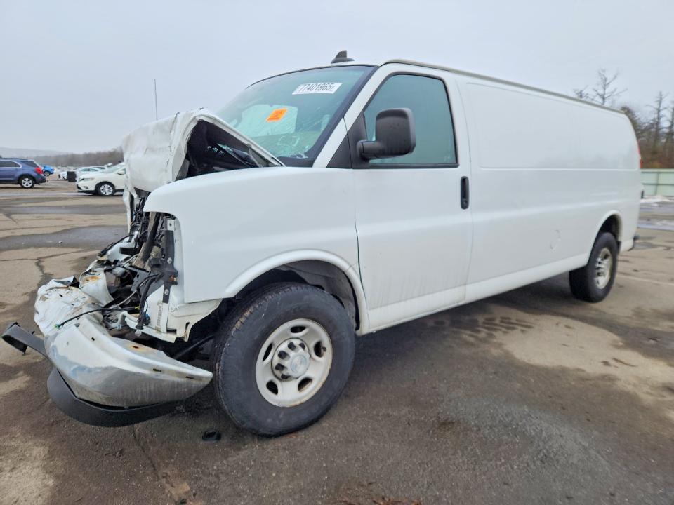 2020 Chevrolet Express G2500