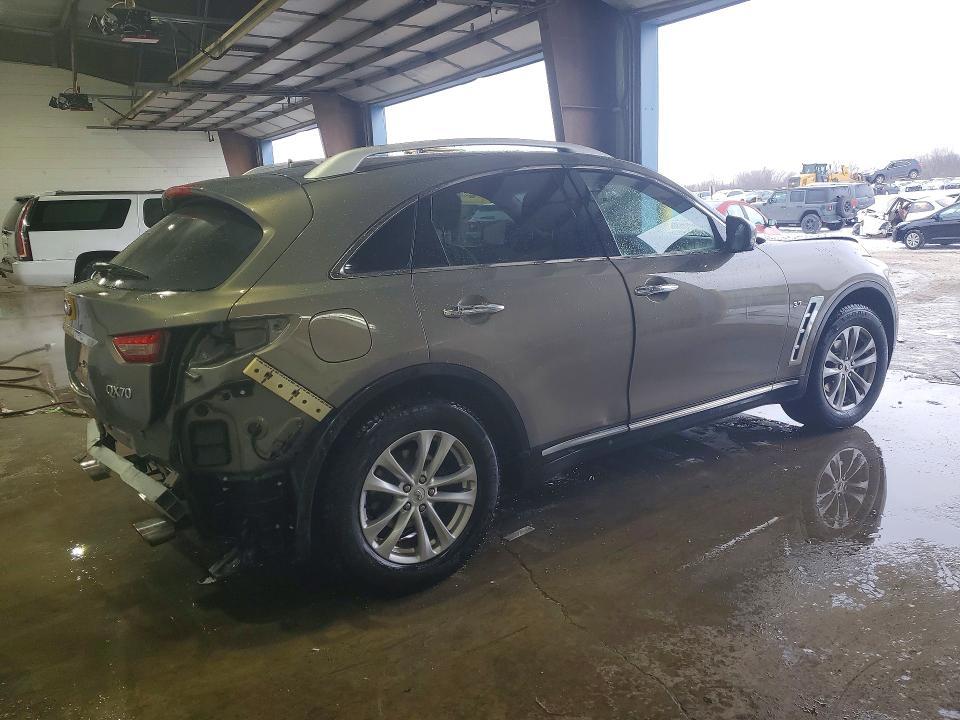 2015 Infiniti Qx70