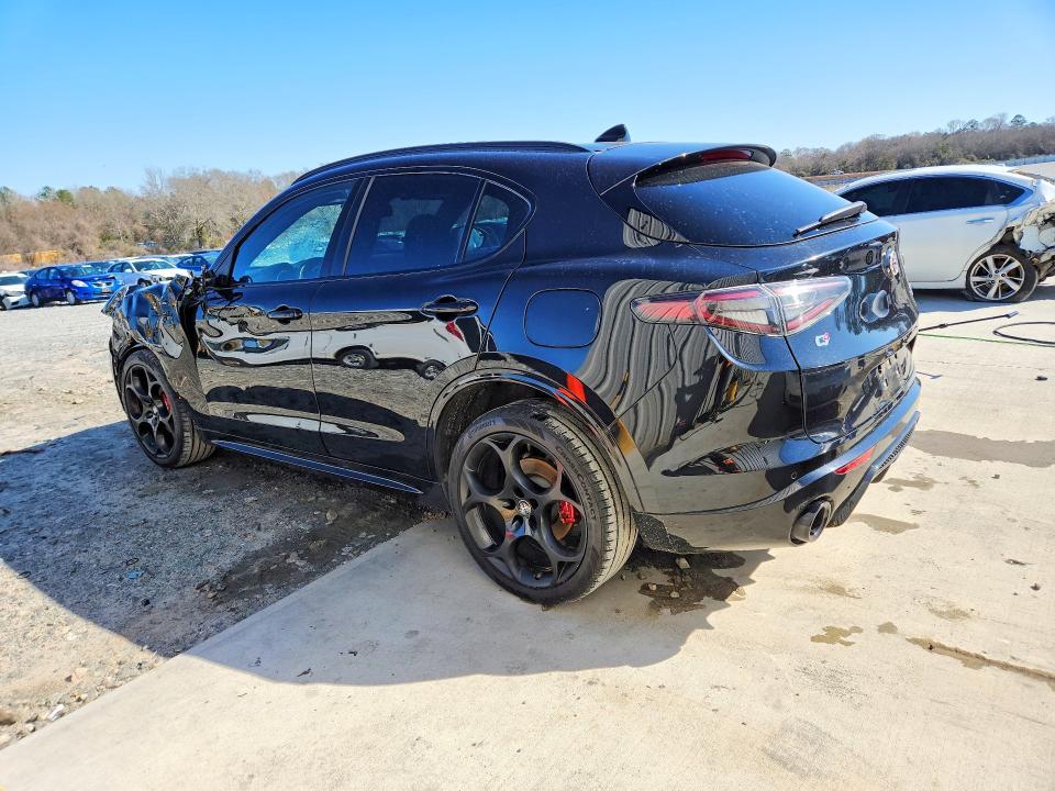 2024 Alfa Romeo Stelvio ti