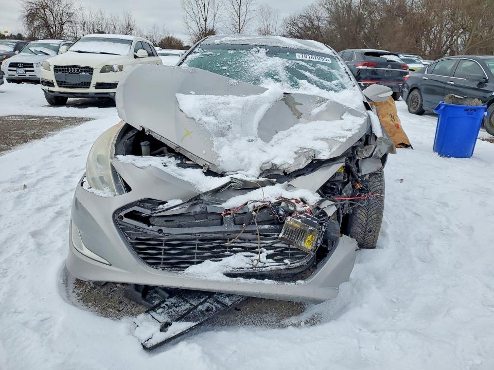 2013 Hyundai Sonata Hybrid