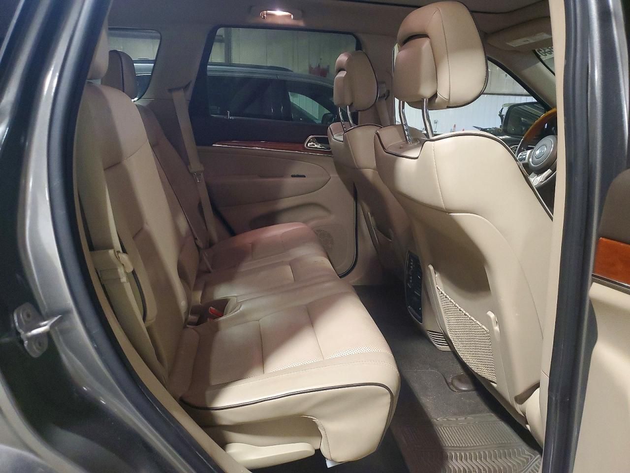 2012 Jeep Grand Cherokee Overland