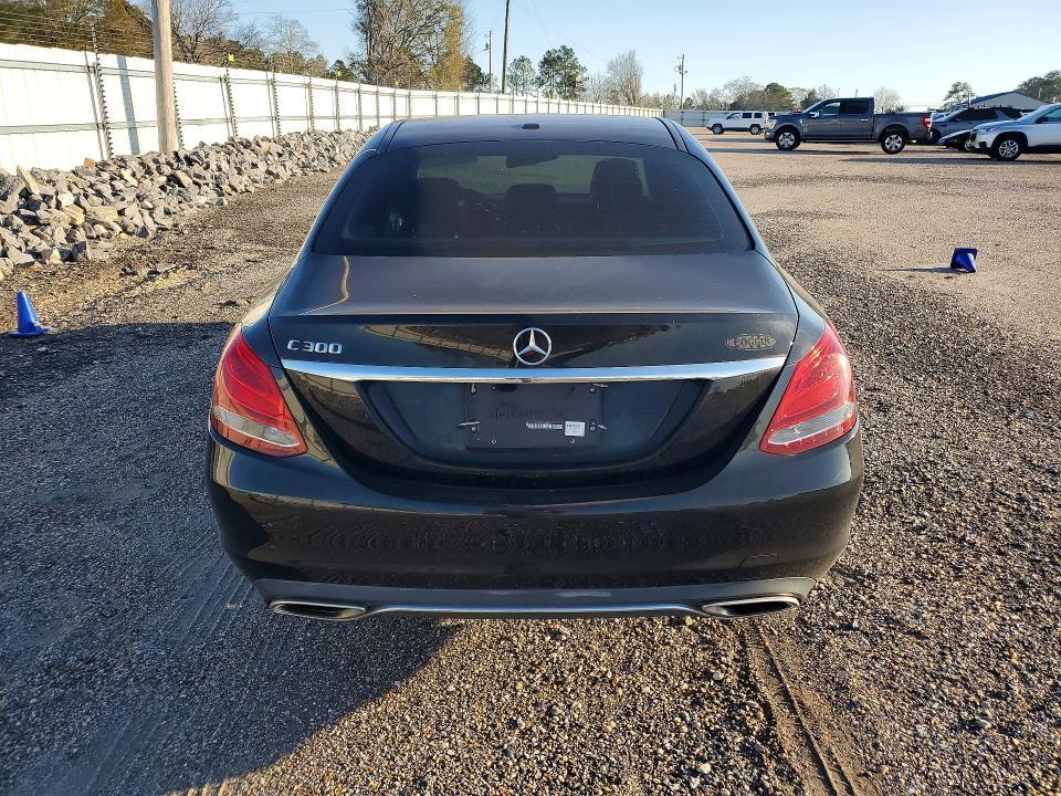2016 Mercedes-Benz C300