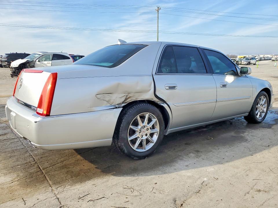 2011 Cadillac DTS